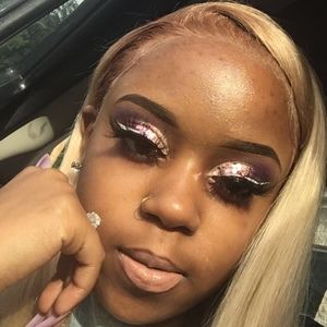 Meet your Posher, Sharaeya